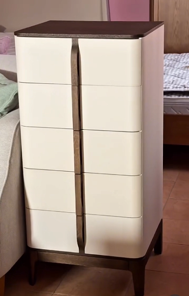 Сиена Миндаль