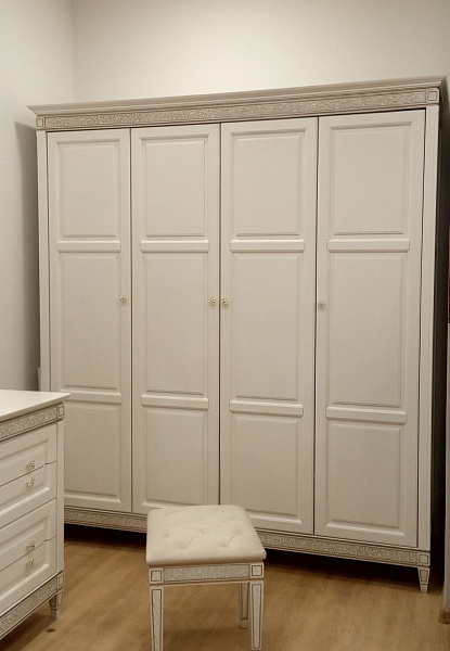 Бристоль Белый