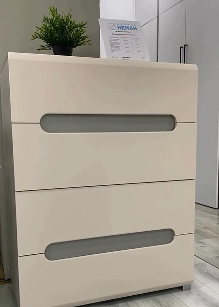 Леонардо Кашемир