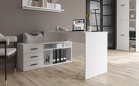 Стол письменный 